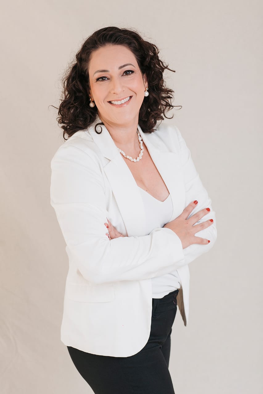 Dra. Rosana Fontes